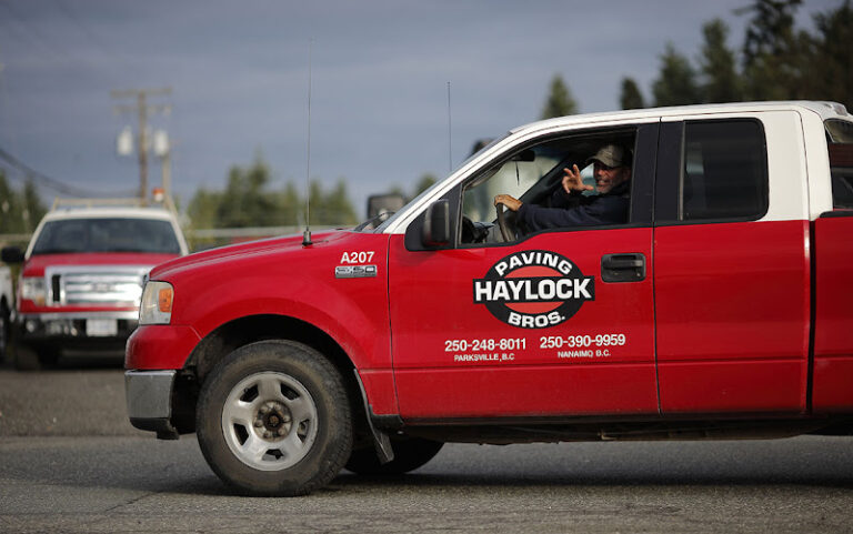 69137 haylock bros paving 768x481