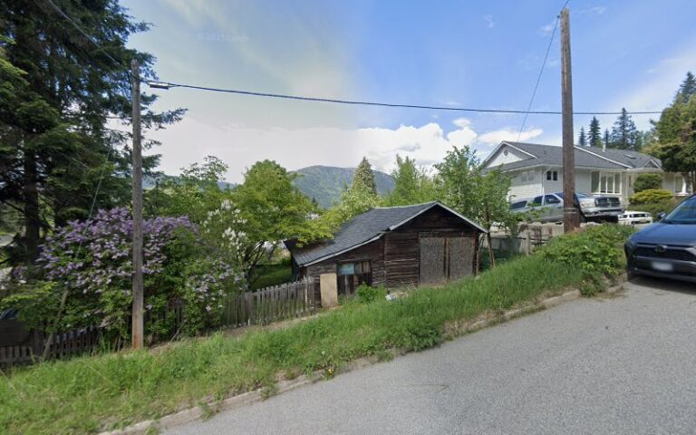 69963 kty landscaping 768x480