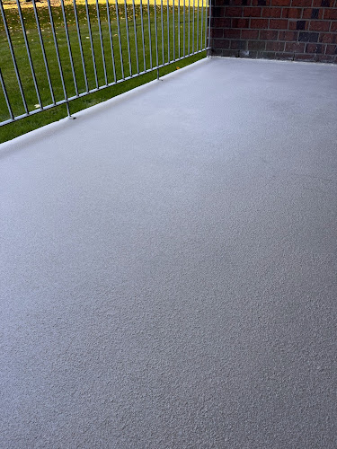 70394 les surfaces s.g. inc