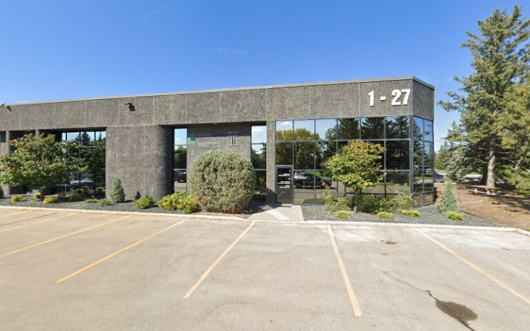 70620 macaw mac donald ltd 768x480